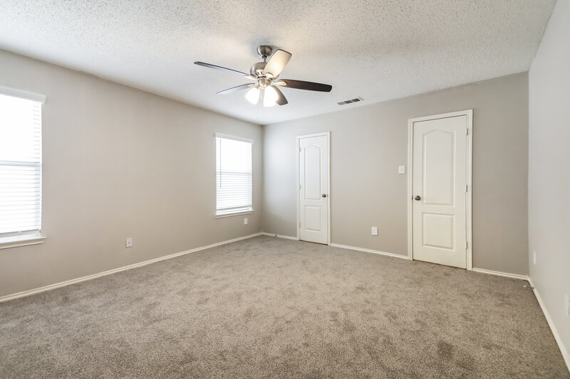 1,960/Mo, 3113 Lighthouse Dr Denton, TX 76210 Main Bedroom View