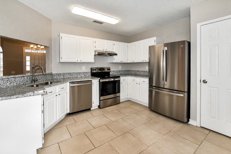2,050/Mo, 2508 Harvest Moon Dr Fort Worth, TX 76123 Kitchen View