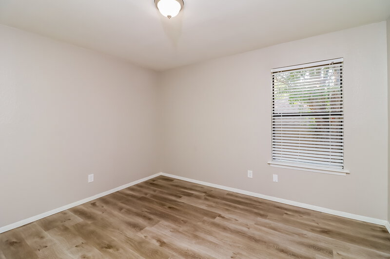 2,435/Mo, 4210 Pleasant Oaks Ct Arlington, TX 76016 Bedroom View