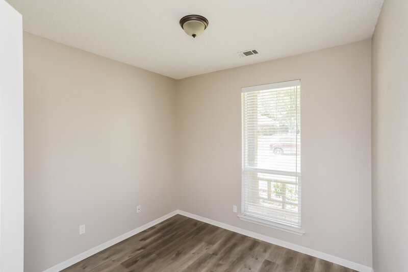 2,300/Mo, 2001 Valley Falls Ave Mesquite, TX 75181 Bedroom View