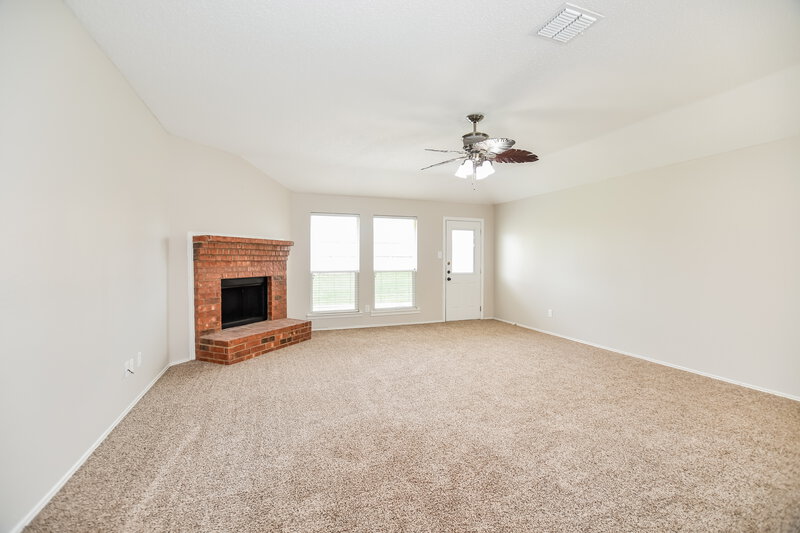 2,835/Mo, 7209 Northpoint Dr Rowlett, TX 75089 Living Room View 2