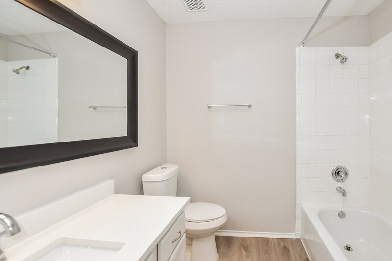 2,835/Mo, 7209 Northpoint Dr Rowlett, TX 75089 Bathroom View