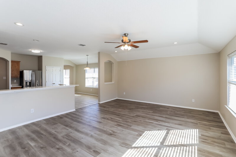 2,340/Mo, 3736 Palm Dr Fort Worth, TX 76244 Living Room View