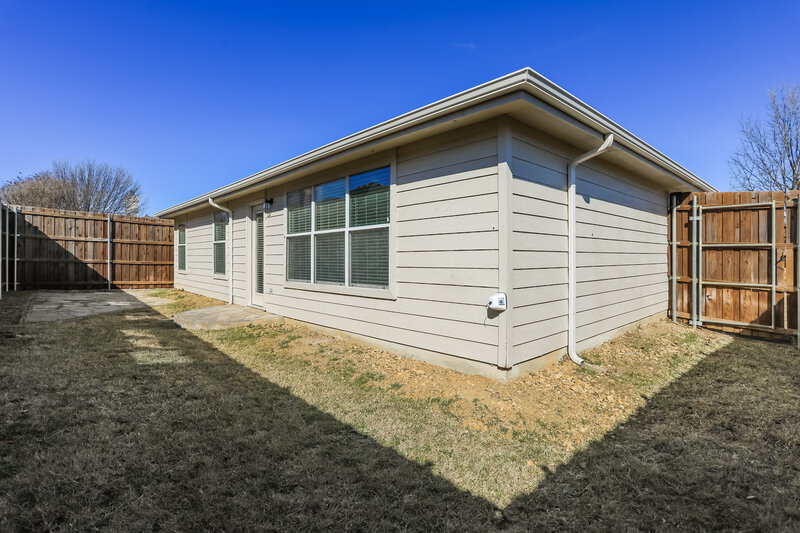 2,340/Mo, 3736 Palm Dr Fort Worth, TX 76244 Rear View