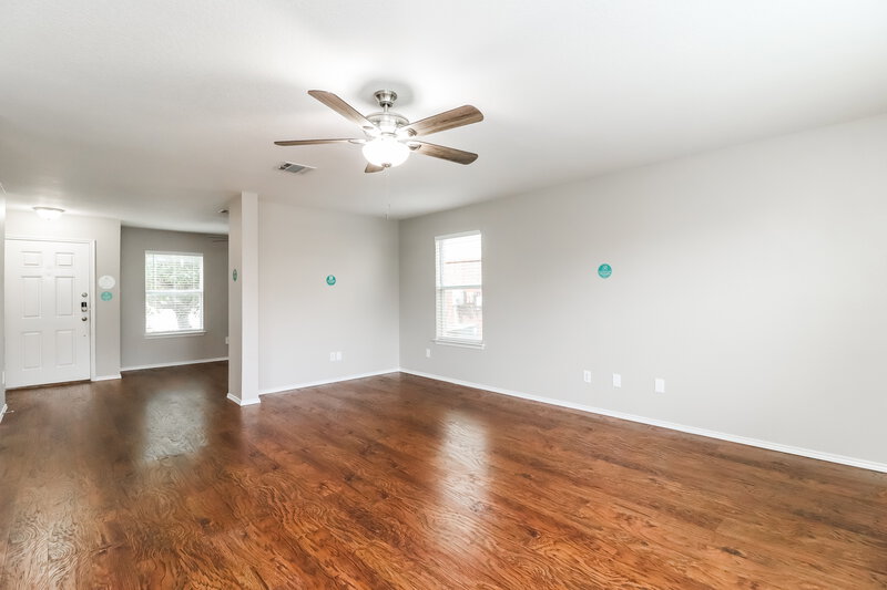 2,575/Mo, 3424 Cayman Dr Fort Worth, TX 76123 Living Room View 2