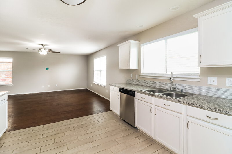 2,575/Mo, 3424 Cayman Dr Fort Worth, TX 76123 Kitchen View 2