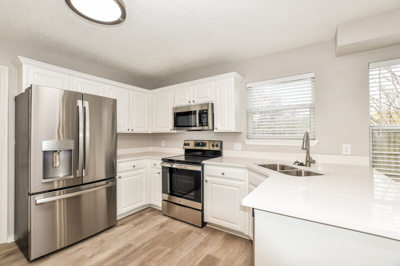 2,555/Mo, 2529 Tiber River Ln Grand Prairie, TX 75052 Kitchen View