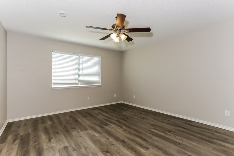 1,975/Mo, 132 Callender Dr Fort Worth, TX 76108 Main Bedroom View