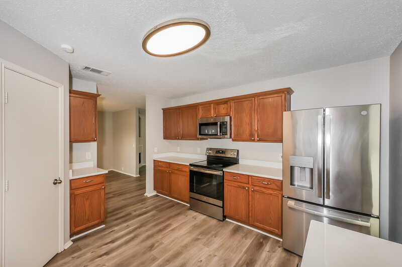 2,470/Mo, 2001 Purdue Dr Glenn Heights, TX 75154 Kitchen View 3