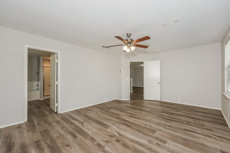 2,470/Mo, 2001 Purdue Dr Glenn Heights, TX 75154 Main Bedroom View 2
