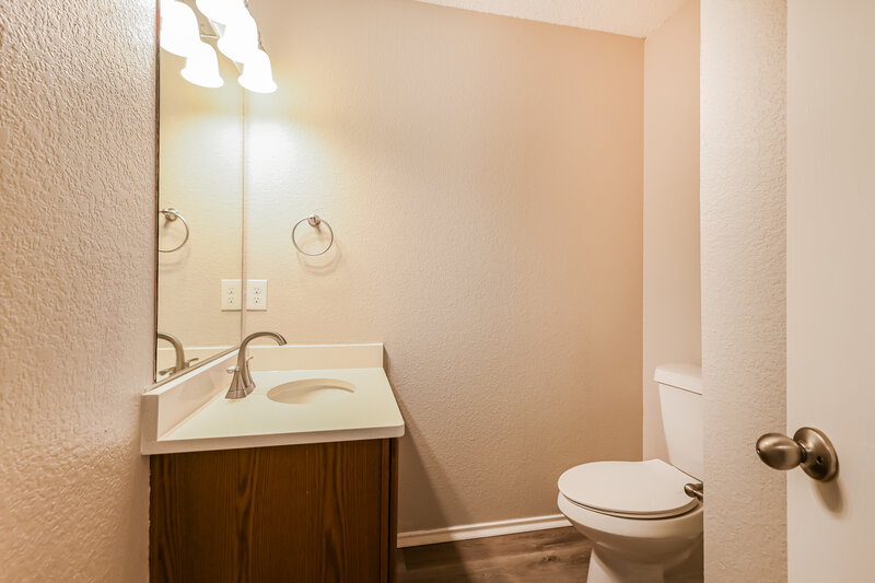 2,790/Mo, 2001 Purdue Dr Glenn Heights, TX 75154 Bathroom View