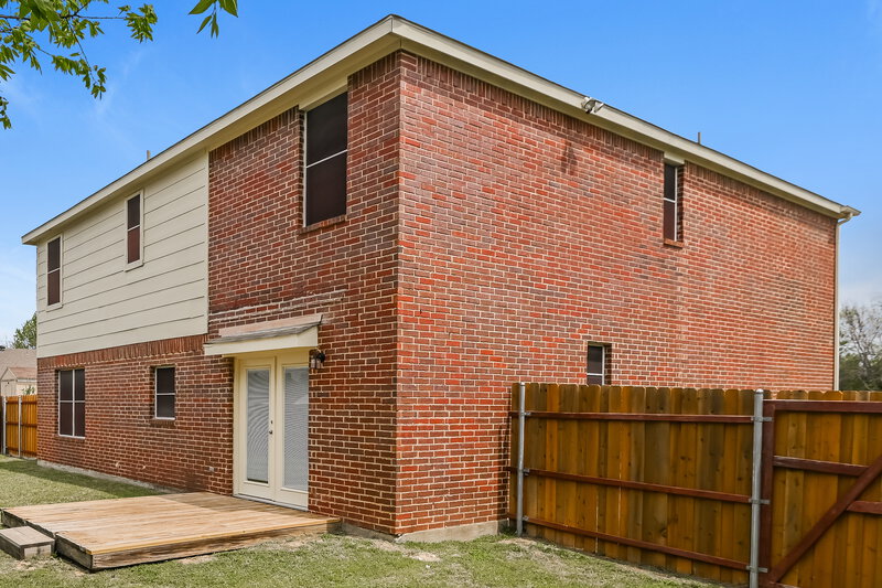 2,790/Mo, 2001 Purdue Dr Glenn Heights, TX 75154 Rear View