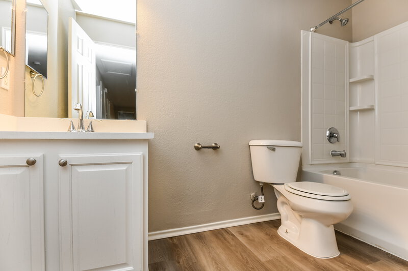 3,760/Mo, 7533 Almondale Dr Fort Worth, TX 76131 Misc View 13