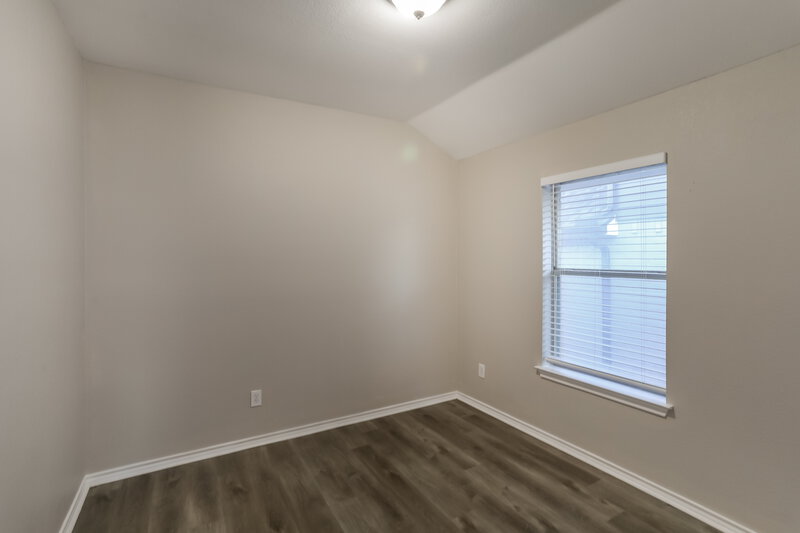 3,220/Mo, 7537 Arbor Park Dr Fort Worth, TX 76120 Bedroom View