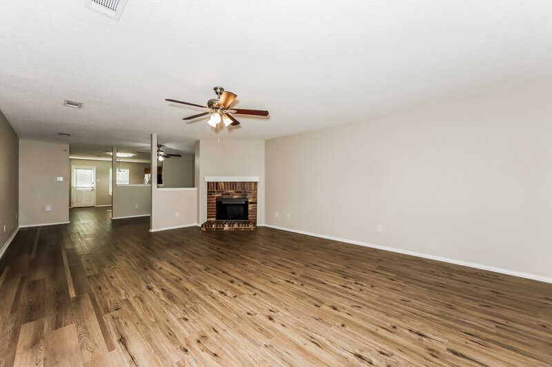 2,160/Mo, 5209 Royal Burgess Dr Fort Worth, TX 76135 Living Room View 2