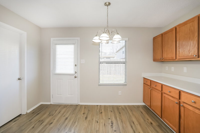 2,275/Mo, 5209 Royal Burgess Dr Fort Worth, TX 76135 Breakfast Nook View