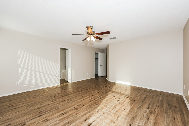 2,160/Mo, 5209 Royal Burgess Dr Fort Worth, TX 76135 Main Bedroom View 2