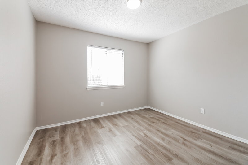 2,040/Mo, 707 Bryan Pl Seagoville, TX 75159 Bedroom View