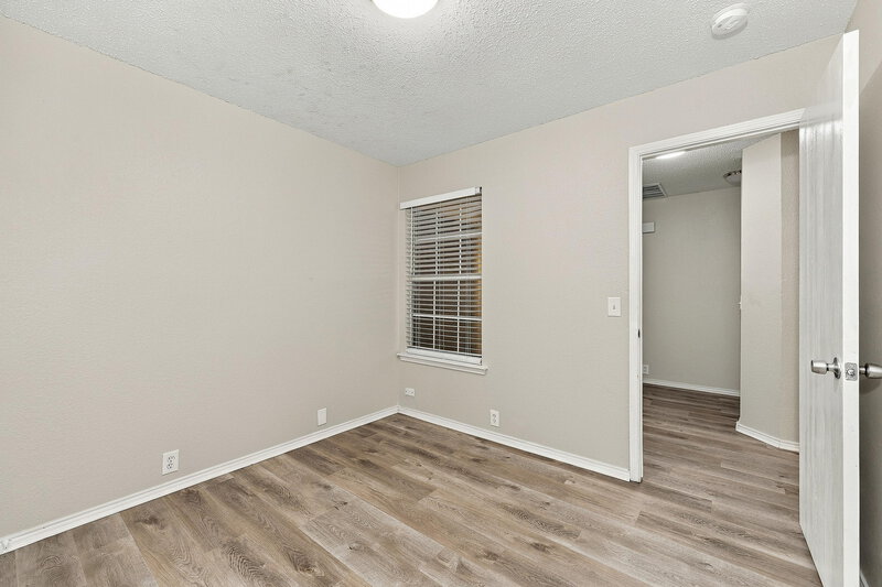 2,140/Mo, 1918 Notre Dame Glenn Heights, TX 75154 Bedroom View 2