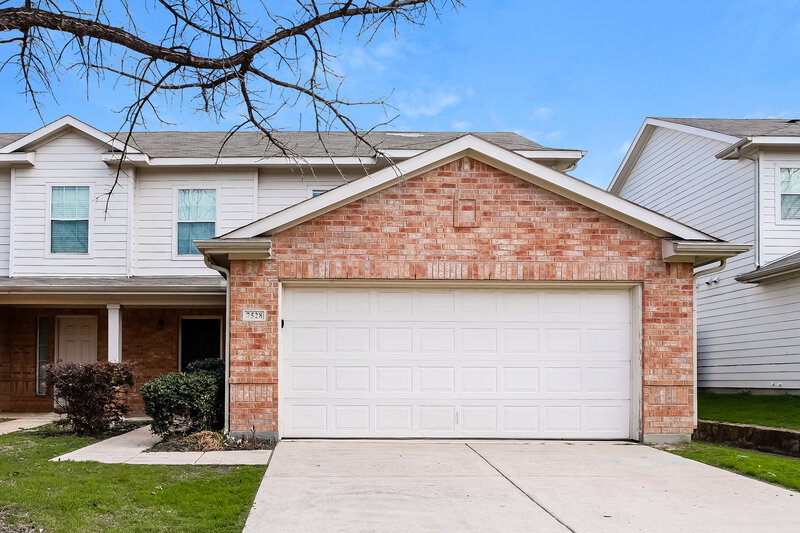 1,970/Mo, 7528 Lazy Spur Blvd Fort Worth, TX 76131 External View