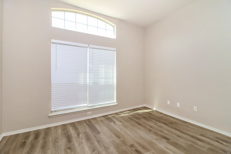 2,485/Mo, 4600 Summer Oaks Ln Fort Worth, TX 76123 Bedroom View 2