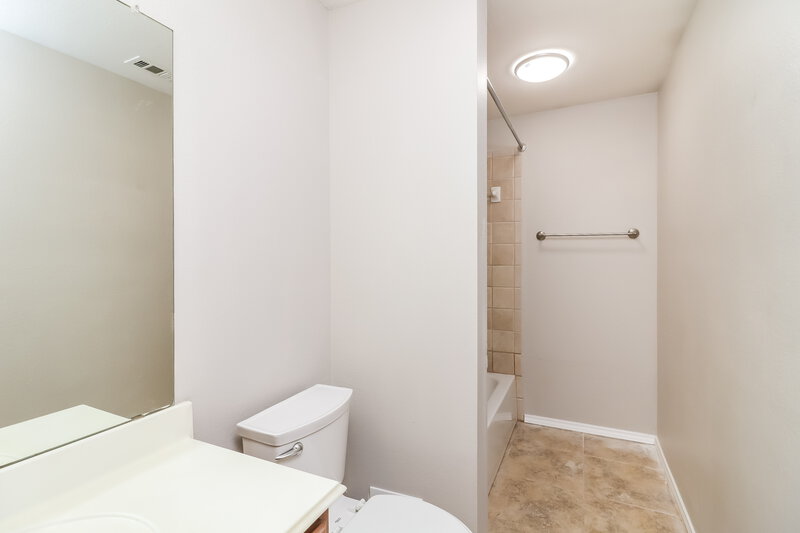 2,485/Mo, 4600 Summer Oaks Ln Fort Worth, TX 76123 Bathroom View
