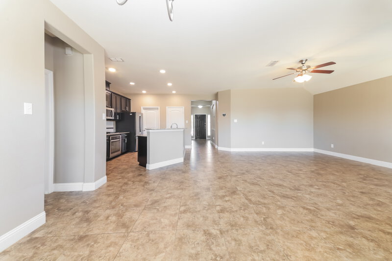 2,335/Mo, 709 Bird Creek Dr Little Elm, TX 75068 Dining Room View