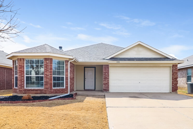 2,175/Mo, 1224 Sierra Blanca Dr Burleson, TX 76028 External View