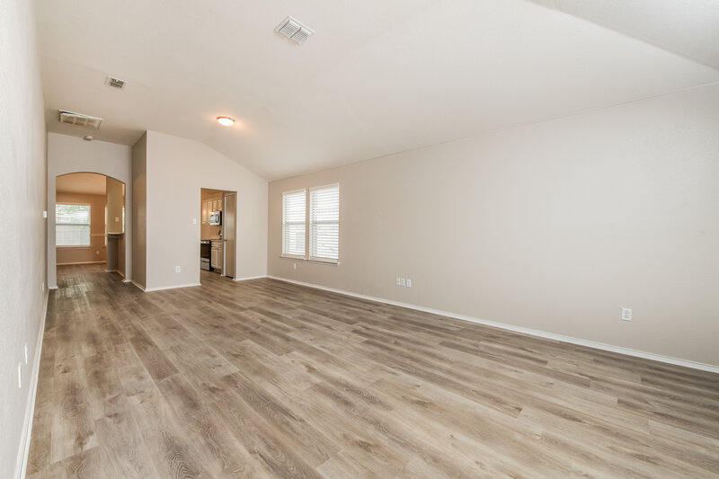 2,335/Mo, 5412 Beaver Ridge Dr Watauga, TX 76137 Family Room View