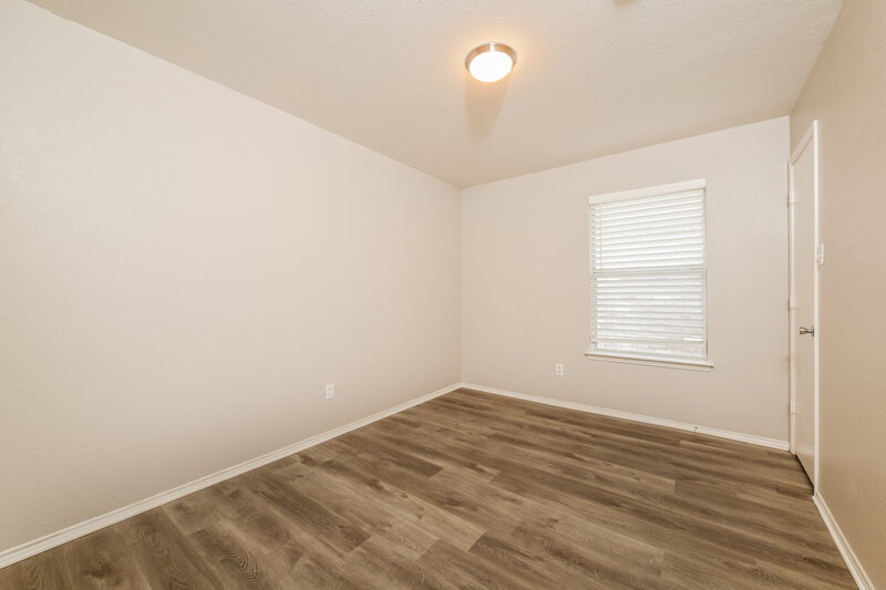 2,335/Mo, 5412 Beaver Ridge Dr Watauga, TX 76137 Bedroom View 2