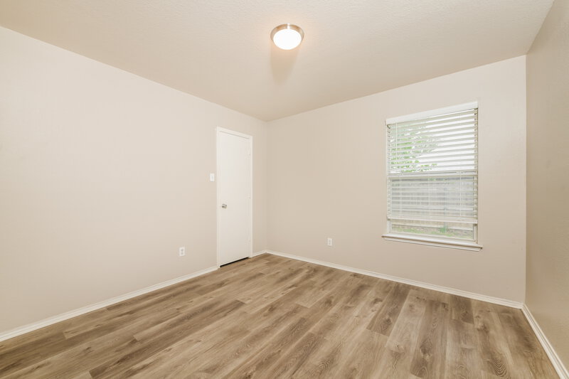 2,335/Mo, 5412 Beaver Ridge Dr Watauga, TX 76137 Bedroom View 3