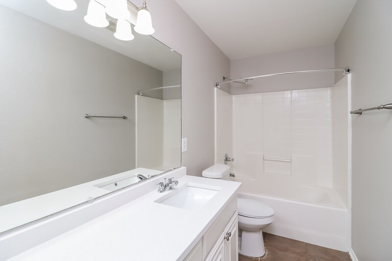 2,180/Mo, 12233 Silver Mist Trl Burleson, TX 76028 Bathroom View