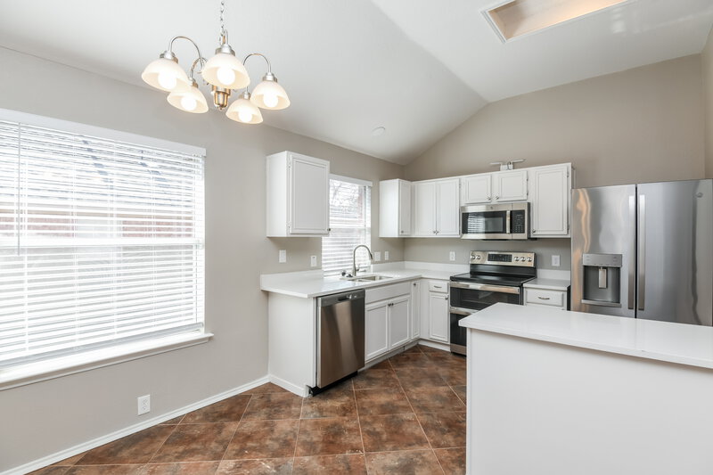 2,335/Mo, 8515 Auburn Dr Fort Worth, TX 76123 Dining Room View