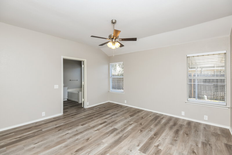 2,335/Mo, 8515 Auburn Dr Fort Worth, TX 76123 Main Bedroom View