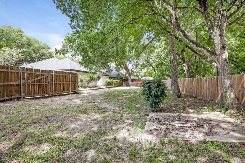 2,400/Mo, 608 Wisterglen Dr Desoto, TX 75115 Misc View 13