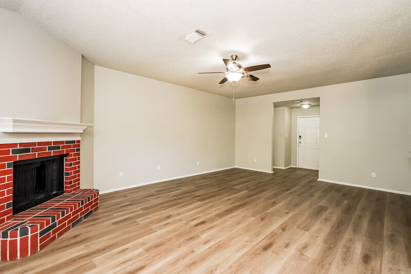 2,065/Mo, 3712 Garden Springs Dr Fort Worth, TX 76123 Living Room View