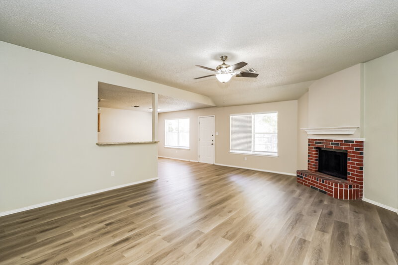 2,065/Mo, 3712 Garden Springs Dr Fort Worth, TX 76123 Living Room View 3