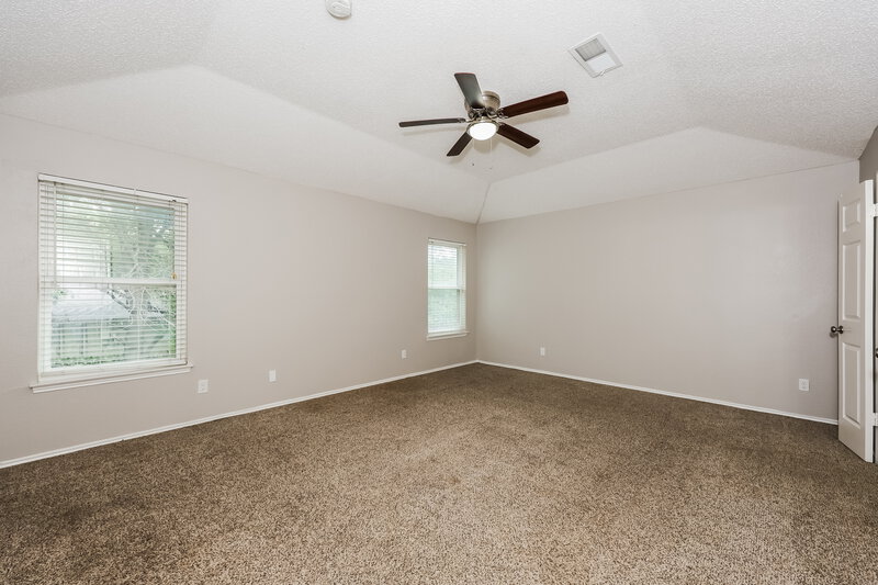2,350/Mo, 2729 Forest Creek Dr Fort Worth, TX 76123 Main Bedroom View