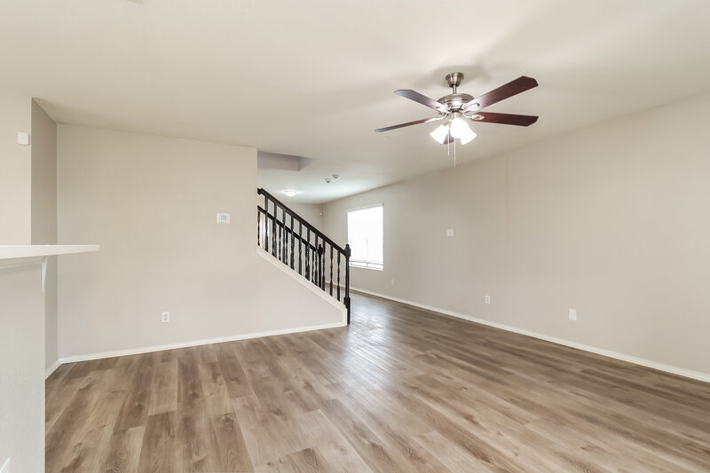 2,155/Mo, 1813 Vineridge Ln Burleson, TX 76028 Family Room View