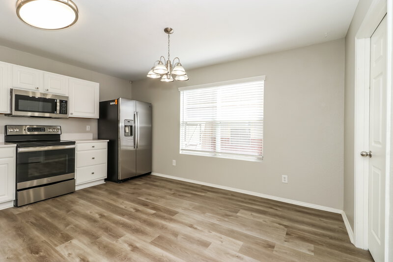 2,940/Mo, 1813 Vineridge Ln Burleson, TX 76028 Kitchen View