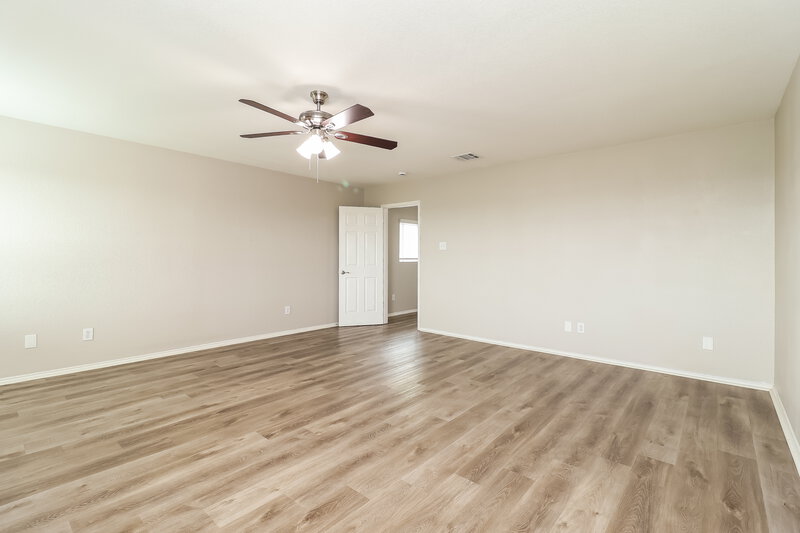 2,155/Mo, 1813 Vineridge Ln Burleson, TX 76028 Main Bedroom View 2