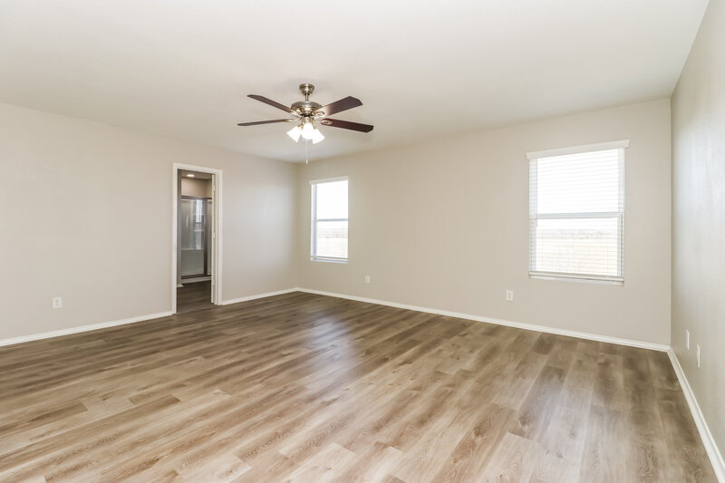 2,940/Mo, 1813 Vineridge Ln Burleson, TX 76028 Main Bedroom View