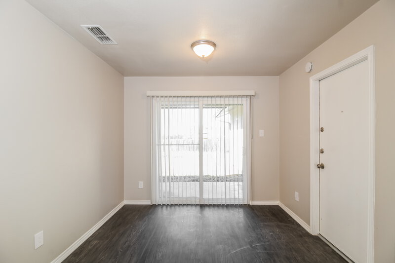 2,185/Mo, 1902 Wisteria St Denton, TX 76205 Dining Room View