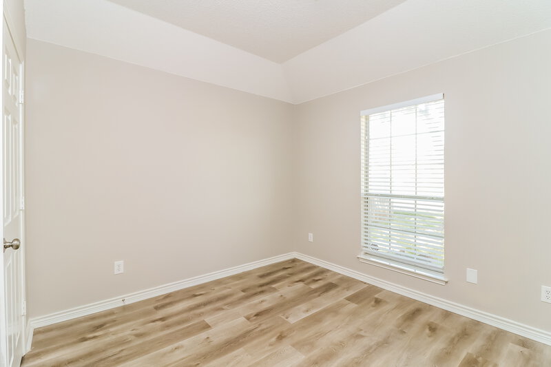 2,515/Mo, 5304 Big Bend Dr Fort Worth, TX 76137 Bedroom View 3