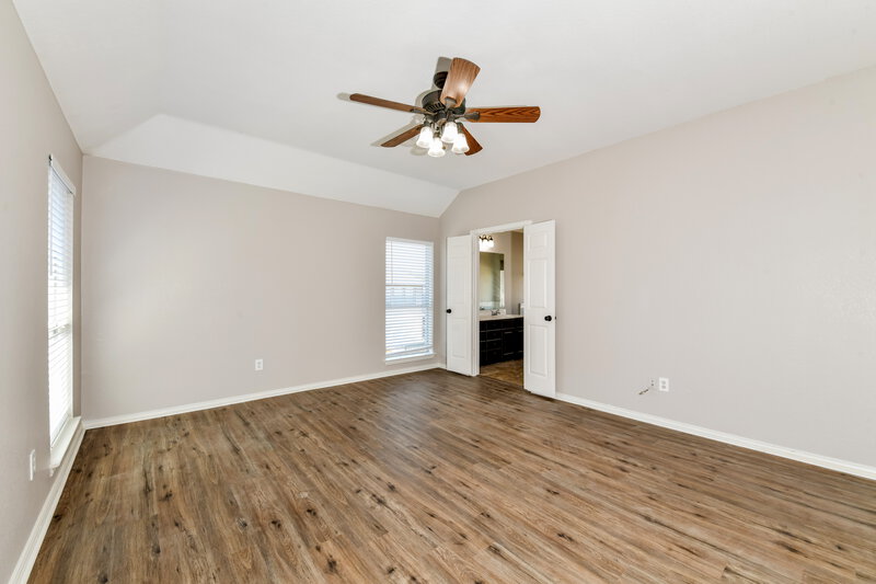 2,765/Mo, 5312 Lily Dr Fort Worth, TX 76244 Main Bedroom View