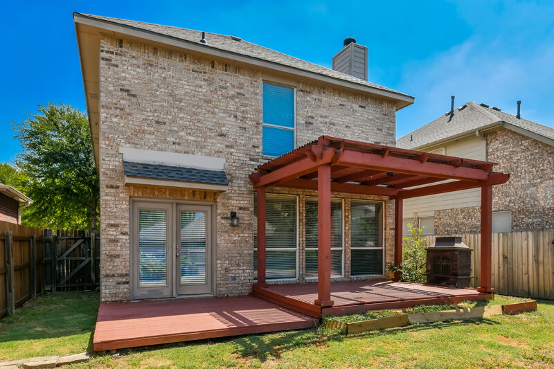 2,765/Mo, 5312 Lily Dr Fort Worth, TX 76244 Rear View