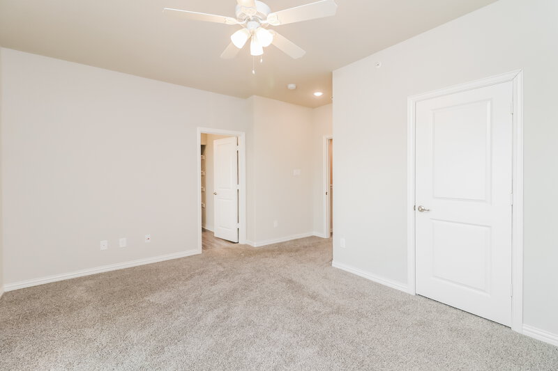 2,180/Mo, 1213 Summerset Ln Burleson, TX 76028 Main Bedroom View 2