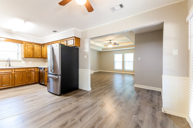 2,120/Mo, 405 W Marble St Wylie, TX 75098 Dining Room View