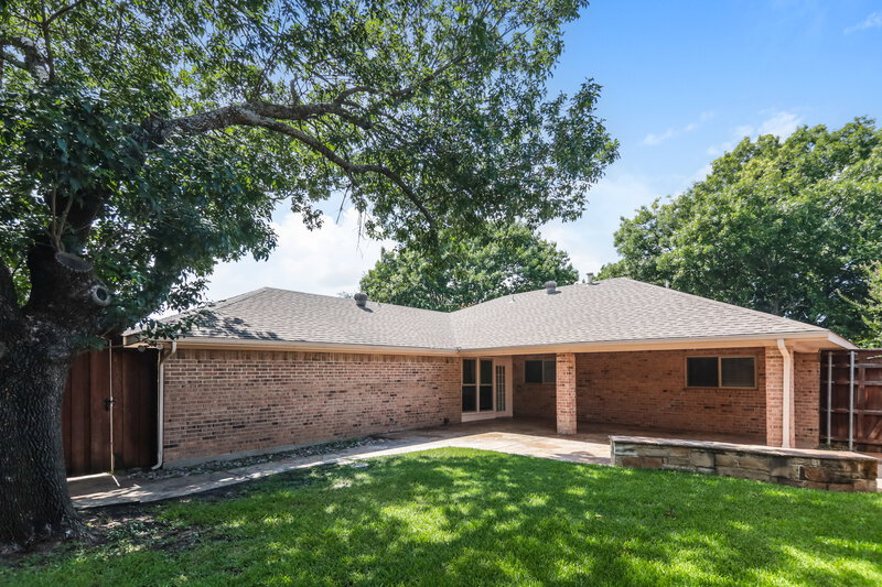2,120/Mo, 405 W Marble St Wylie, TX 75098 Rear View