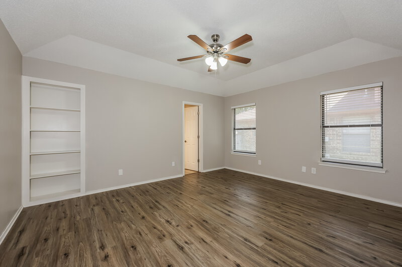 2,245/Mo, 7712 Partridge Dr Watauga, TX 76148 Main Bedroom View